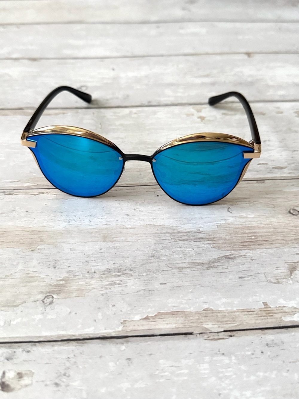 H&M Men’s Polarized Blue Lense Black & Gold Frame Reflective Sunglasses NEW